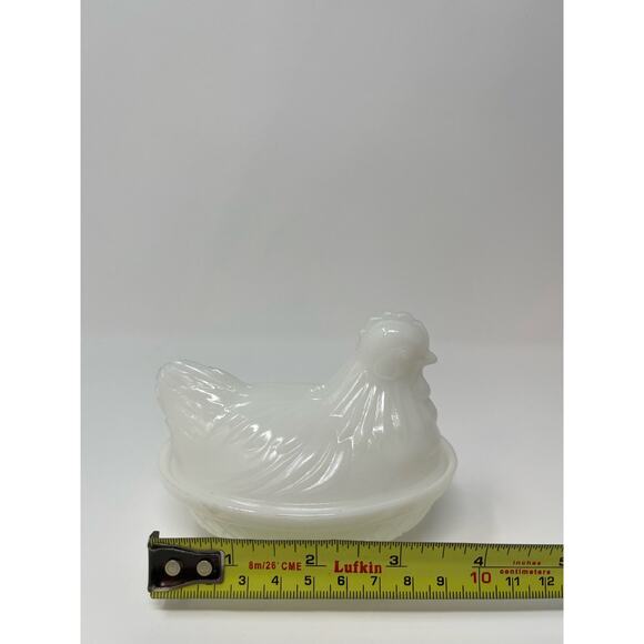Vintage Hazel Atlas White Milk Glass Hen on Nest Dish - Picture 5 of 9